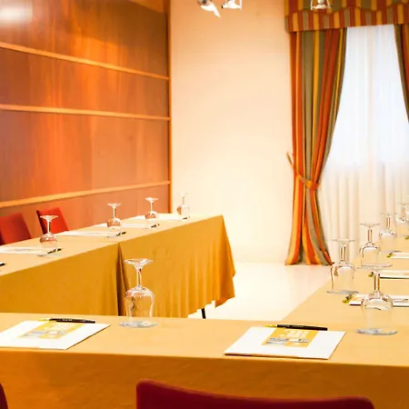 Sercotel Tres Luces Hotel