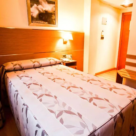 Sercotel Tres Luces Otel Vigo