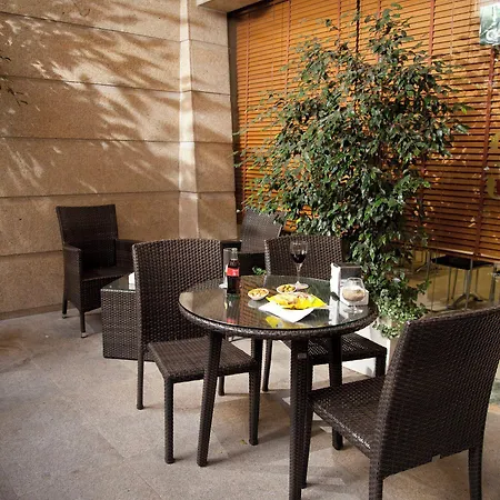 호텔 Sercotel Tres Luces