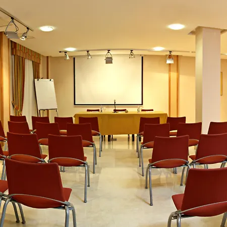 호텔 Sercotel Tres Luces 비고