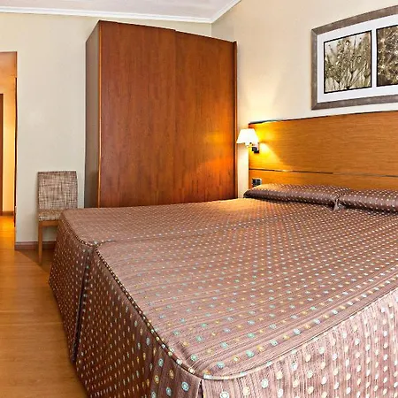 Отель Sercotel Tres Luces 3*