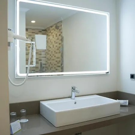 Sercotel Tres Luces